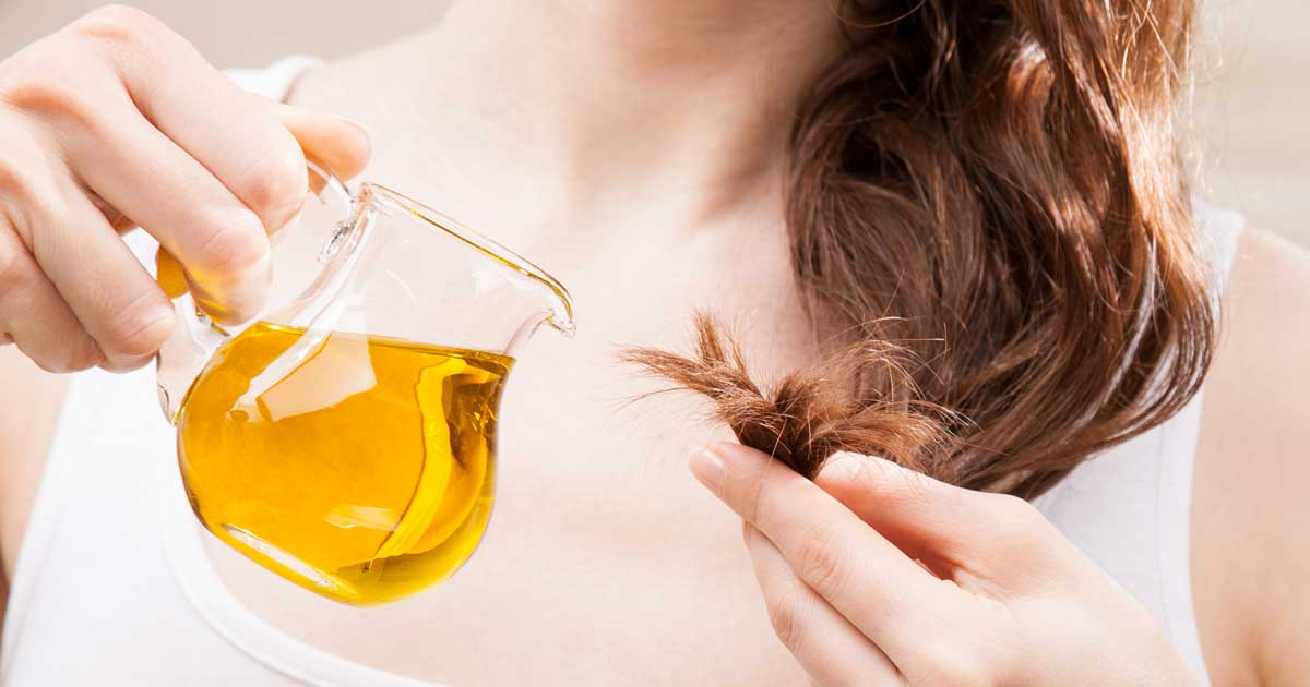 Using-almond-oil-for-hair